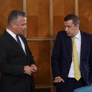 Adrian Veștea și Sorin Grindeanu FOTOINQUAM / GEORGE CALIN