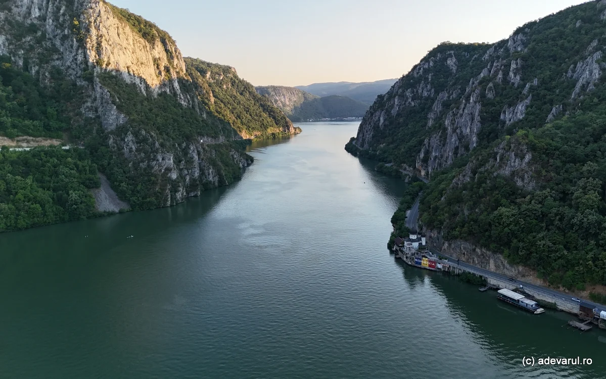 Dunărea la Cazanele mici. Foto Daniel Guță. ADEVĂRUL