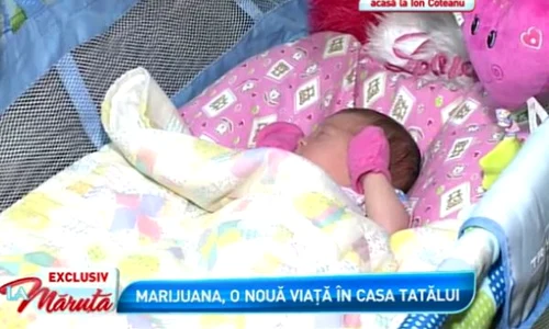 Micuța este foarte cuminte jpeg