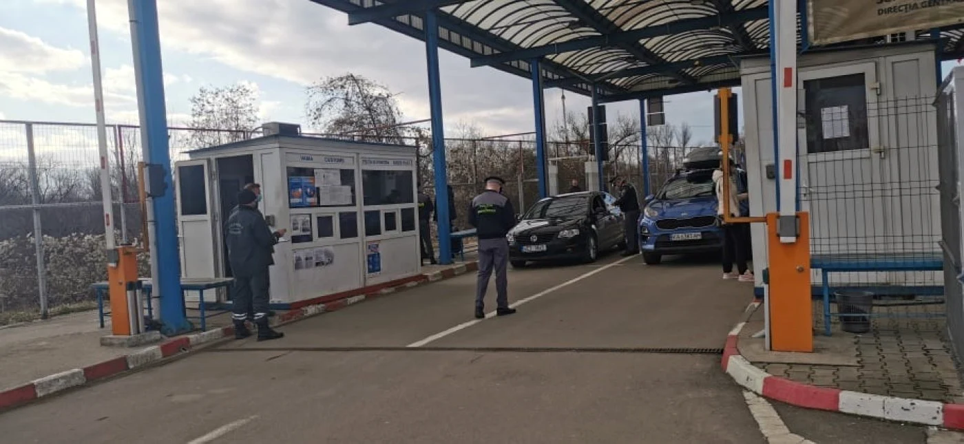 Persoana care a ameninţat cu bombă a fost identificată    Foto: Angela Sabău