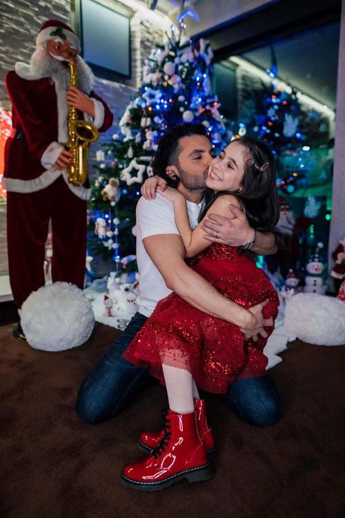 3 pepe si fiicele sale 2 jpg jpeg