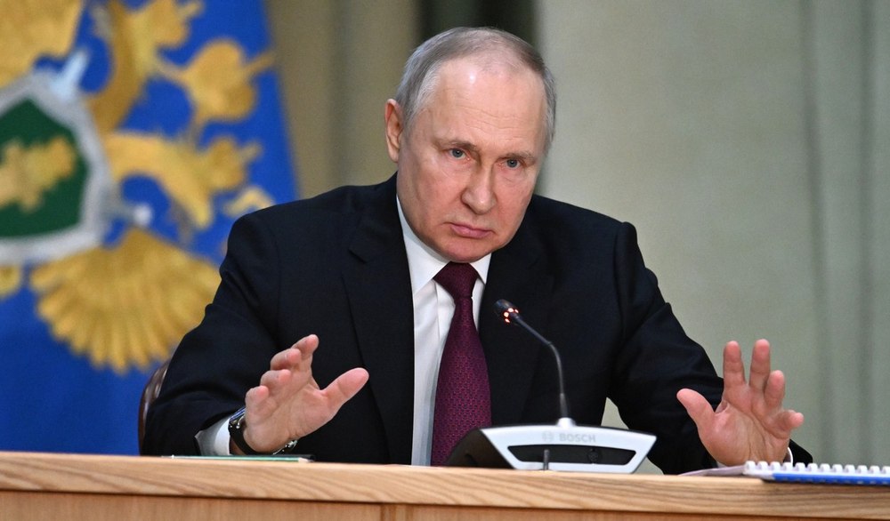 Putin sugerează că şeful Statului Major al armatei ucrainene, generalul Valeri Zalujnîi, s-ar afla în străinătate. Zelenski neagă informația