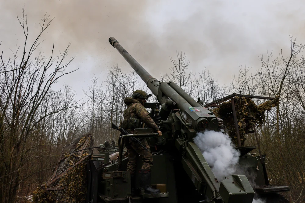 Rusia trimite pe câmpul de luptă infanterie navală și trupe mobilizate din Crimeea