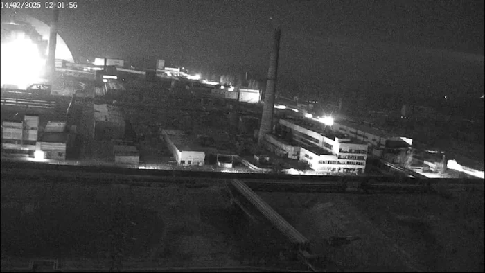 O dronă rusească a lovit sarcofagul care protejează reactorul nuclear FOTO: X