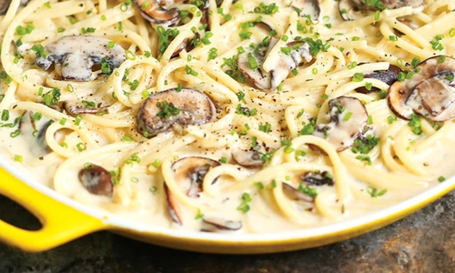 spaghete cu ciuperci jpeg