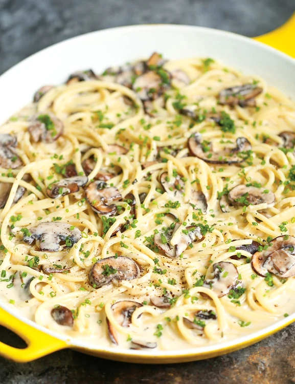 spaghete cu ciuperci jpeg