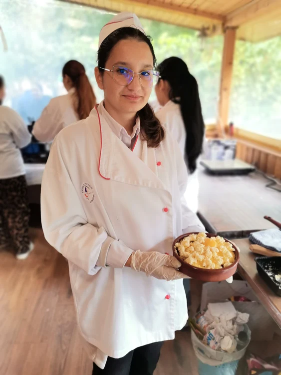 Elevii au zeci de ore de practică în atelierele școlii FOTo: Alian Mitran