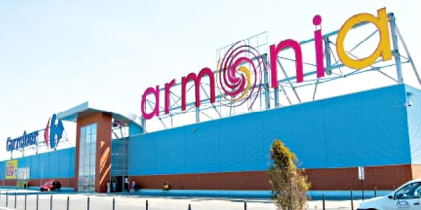  Centrul comercial Armonia din Brăila va fi scos la licitaţie la un preţ de pornire de 25 de milioane de euro