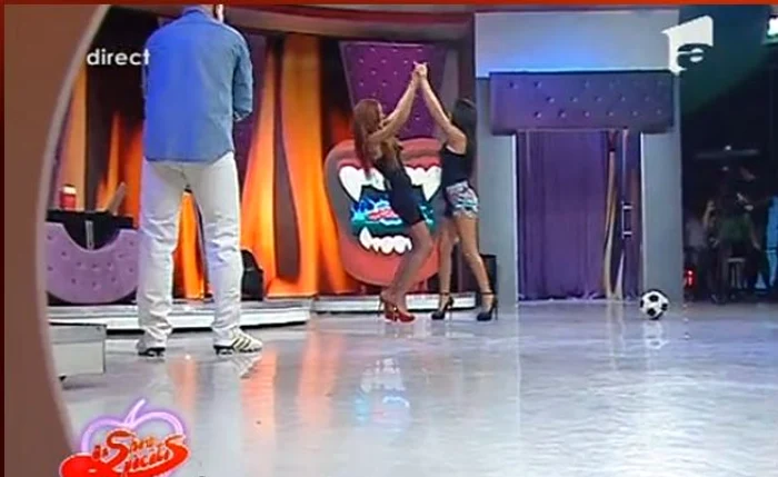 Drăguşanu şi Crudu sărbătoresc golul (captura ANTENA 1)