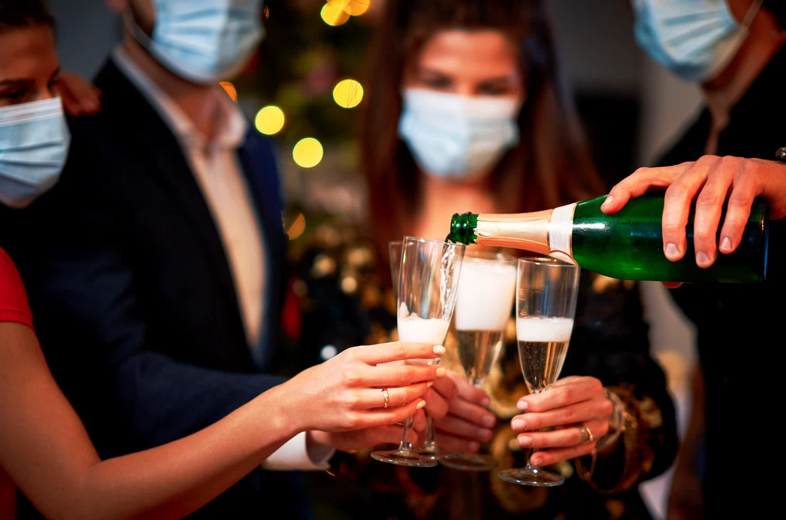 
    Petrecerile de Revelion nu vor mai avea nimic din fastul anilor trecuțifoto: Shutterstock  