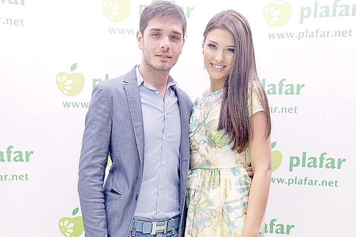 Antonia este una dintre  cele mai de succes  soliste românce (FOTOGRAFII: ARHIVA PERSONALĂ / CLICK!)