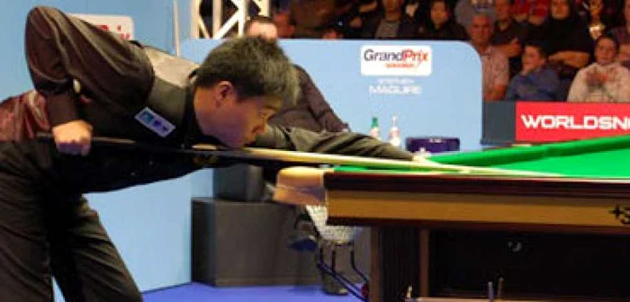 Snooker: Rezultate surprinzătoare în optimile Grand Prix-ului