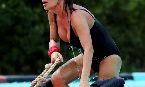 2 andreea antonescu  survivor 1 jpeg