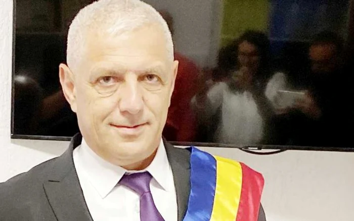 Revoltător! Primar PSD, acuzat de hărțuirea sexuală a unei tinere