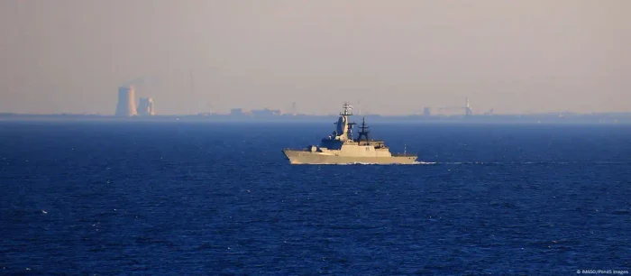 Navă de război a Rusiei în Marea Baltică