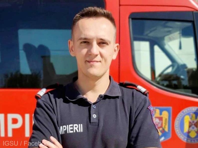 Un pompier român aflat în Rodos a salvat viaţa unui bărbat rănit într-un accident rutier