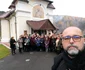 Preotul Dan Pavel alaturi de o parte dintre enoriasi foto arhiva personala jpg