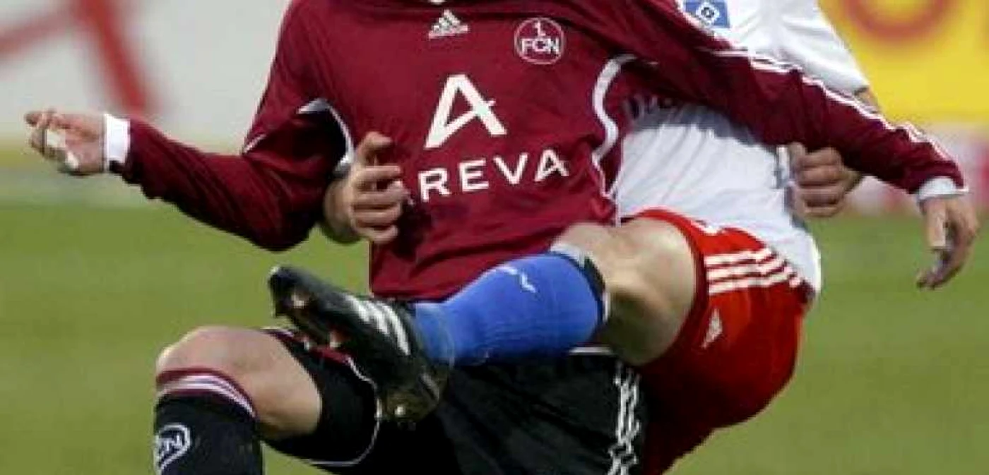 Albert Bunjaku (stânga), un posibil concurent pentru Marica în atacul lui Stuttgart
