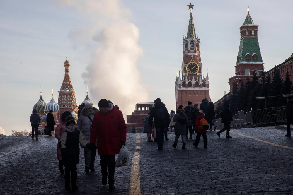 Rușii au început să folosească stații radio și pagere pentru a comunica. Internetul rămâne blocat în Moscova