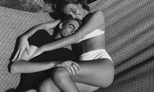 Presley cu iubita bun jpeg