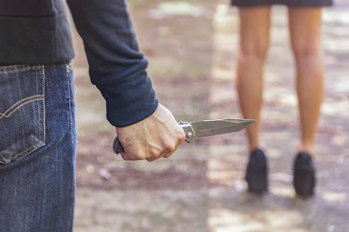 Tânăra nu a avut nici o şansă în faţa agresorului. FOTO: Shutterstock