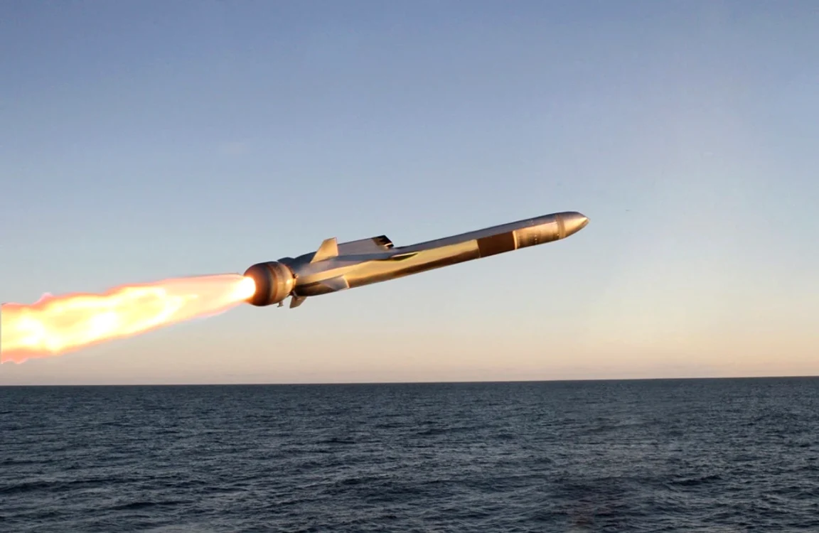 Lansarea unei rachete  Naval Strike Missile FOTO Raytheon