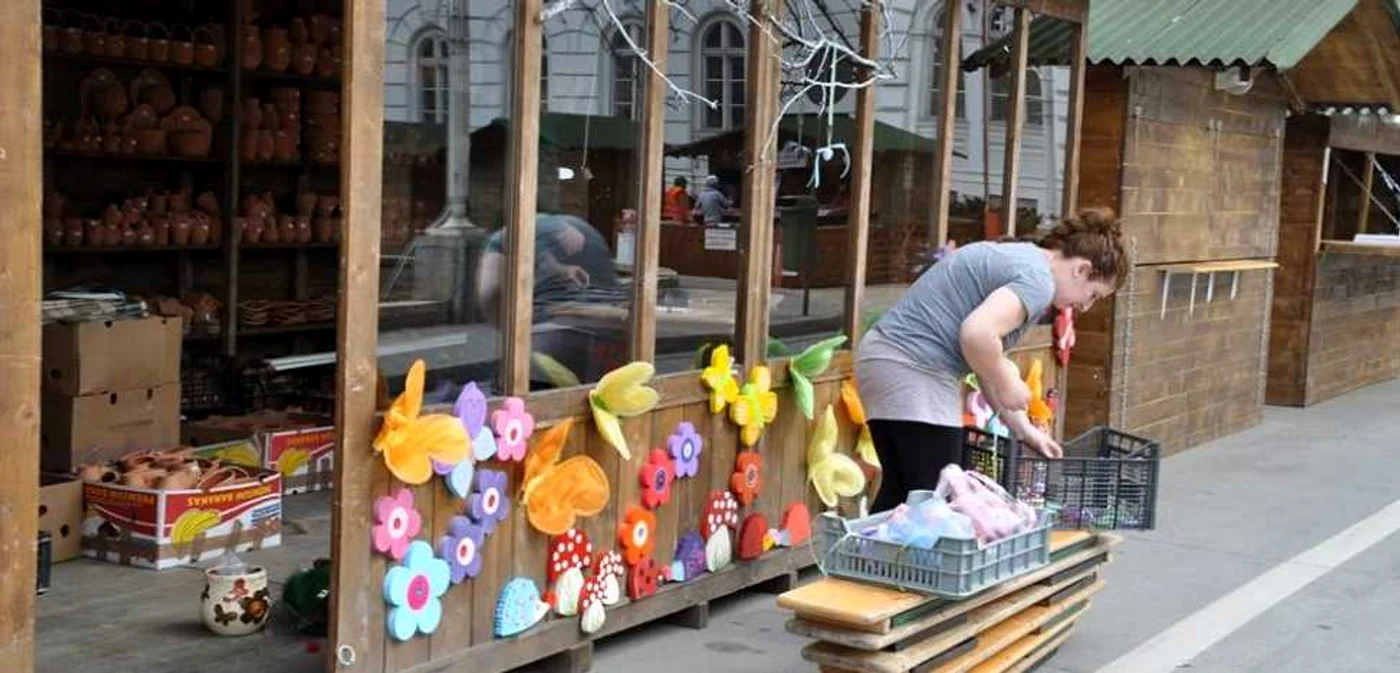 Târgul se va desfăşura în perioada
23 martie-10 aprilie