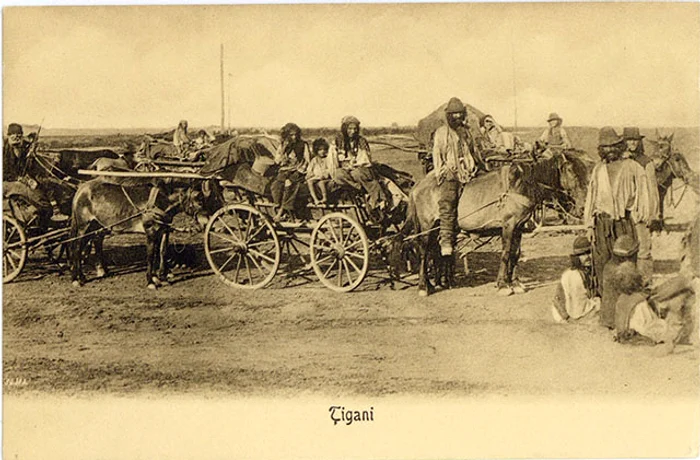 Romii, sclavi ai boierilor, ai voievozilor și ai mănăstirilor: „Fericitul ctitor Ștefan Vodă a dăruit sfinții mănăstiri Putnii, dintru ai săi drepți țigani de baștină ci i-au câștigat din țara Basarabilor“