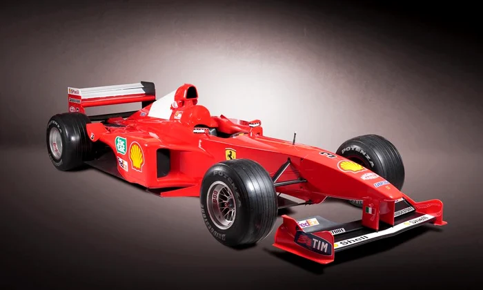 monopost formula1 ferrari f399 condus de michael schumacher in sezonul 1999 0 jpeg
