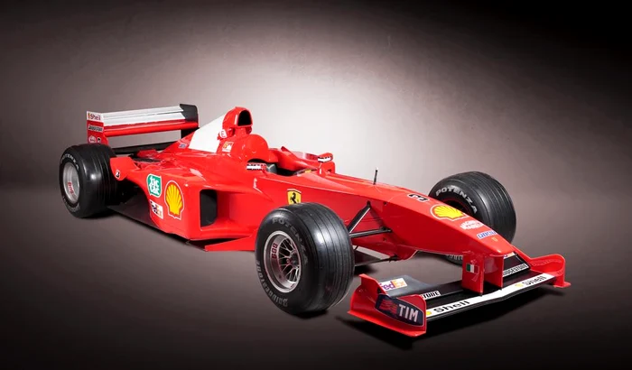 monopost formula1 ferrari f399 condus de michael schumacher in sezonul 1999 0 jpeg