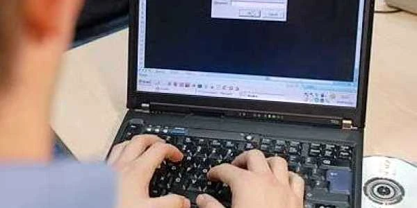Hackerii români au atacat sistemul informatic celei mai mari companii petroliere saudite