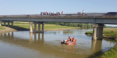 Cautari raul Vedea FOTO ISU Teleorman