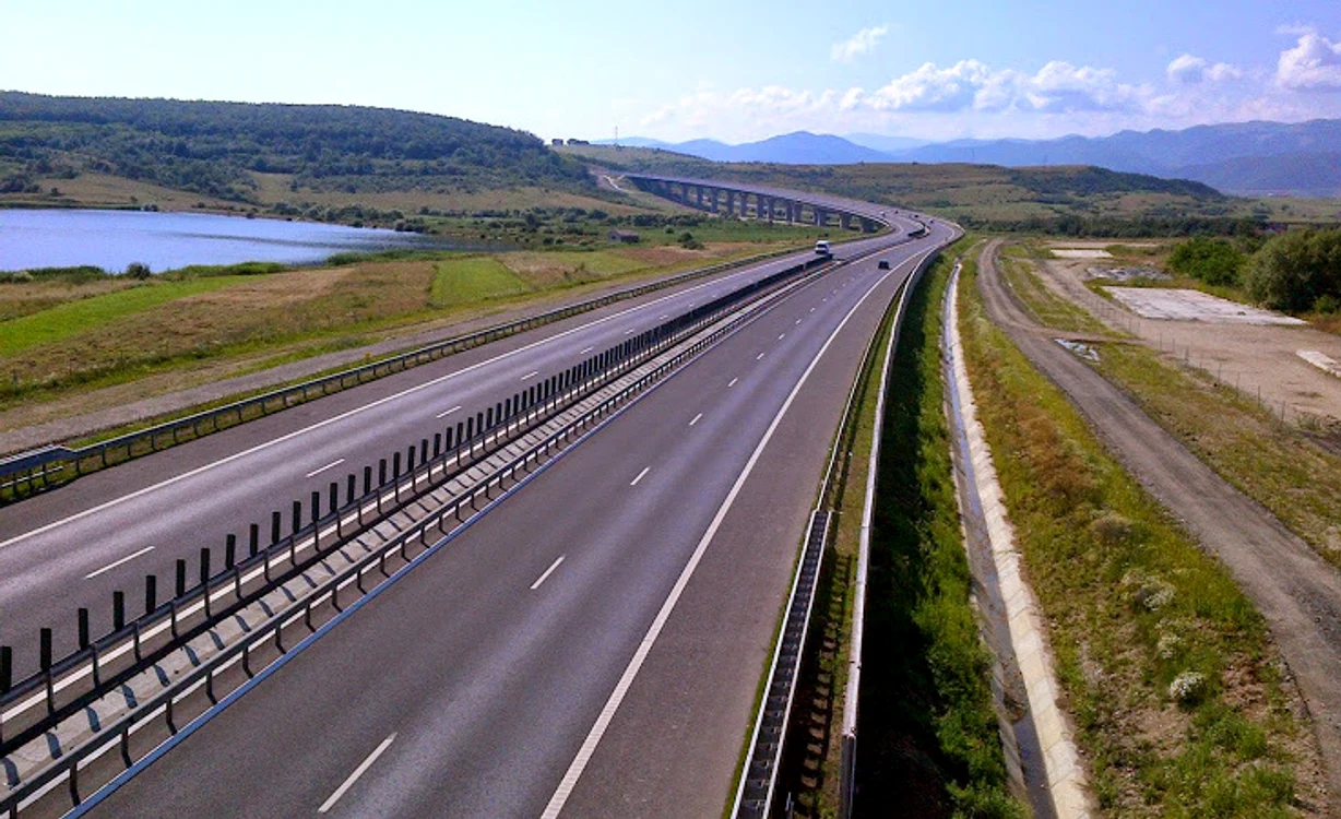 Austriecii de la Porr Construct vor începe construcția primului lot din Autostrada Sibiu-Pitești