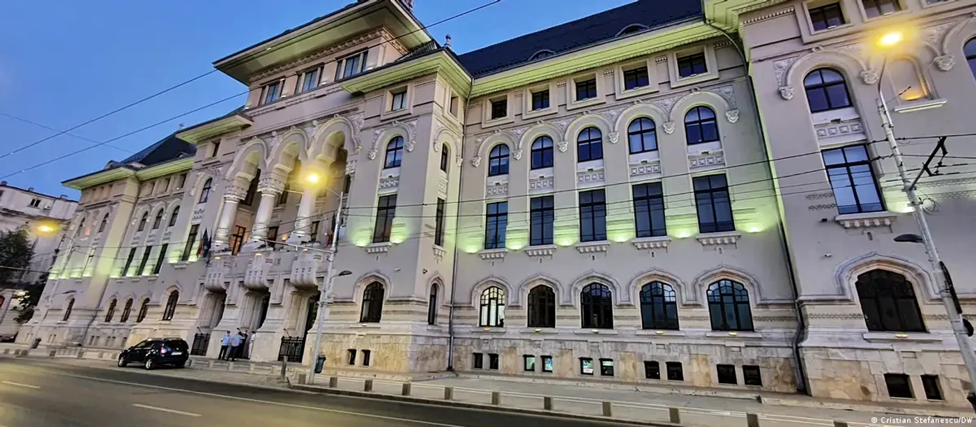Se ascut săbiile pentru cucerirea Primăriei generale a Capitalei