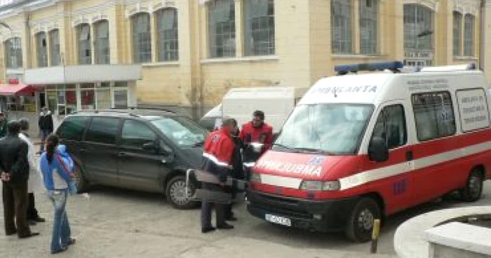 Botoşani: Copil transportat la spital din cauza gripei