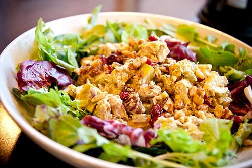 Salata exotica de pui jpeg