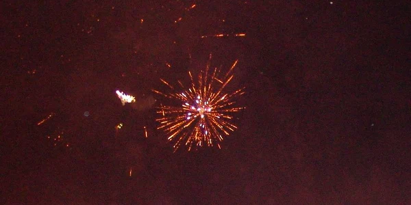 Jocuri de artificii doar la manifestări importante