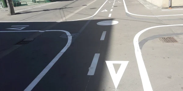 Sens giratoriu pentru biciclişti în Timişoara FOTO Ştefan Both