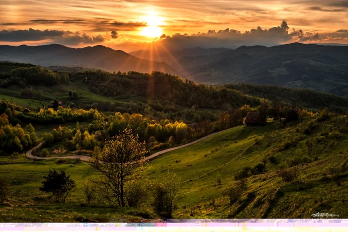 Fotografii fabuloase în Apuseni; Foto: FB Romania mea - Catalin Vezetiu