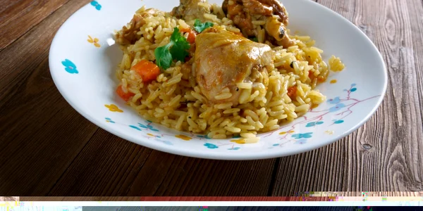 Orez cu carne FOTO 123 RF 