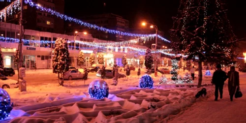 Ornamentele vor fi luate din Piatra Neamţ astăzi