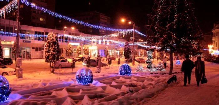 Ornamentele vor fi luate din Piatra Neamţ astăzi