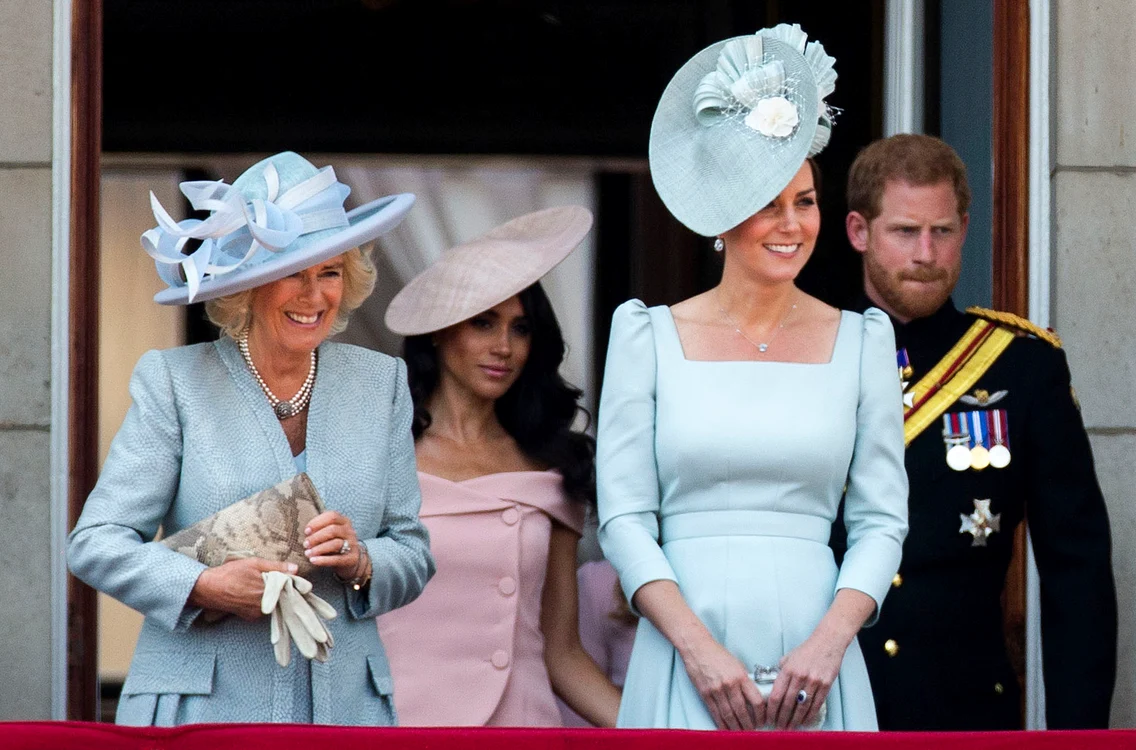 
    Kate Middleton şi Meghan Markle arată în publică că nu o au la inimă pe Camilla Parker-Bowles, ca şi prinţul HarryFoto: Hepta  