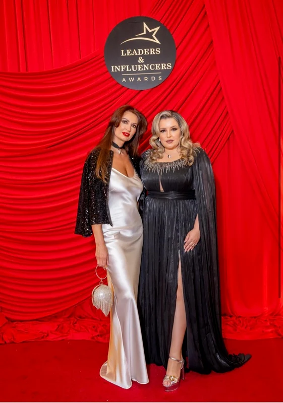 Nicoleta Luciu și Flavia Covaciu, la Leaders&Influencers Awards foto: Flavia Covaciu