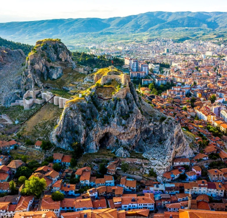 Castelul Tokat din Turcia unde se presupune că a fost închis Dracula Foto Instagram Go Tokat