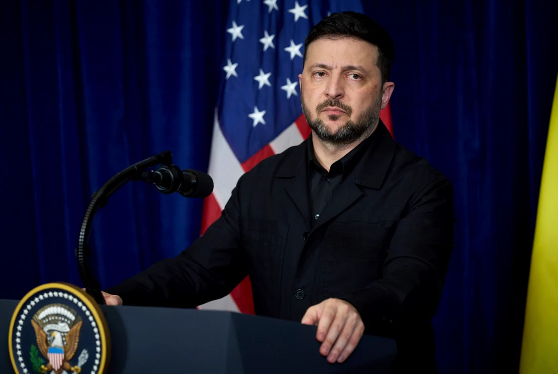 Zelenski susține că Donald Trump insistă ca Ucraina să cedeze Rusiei Donbasul FOTO: EPA EFE