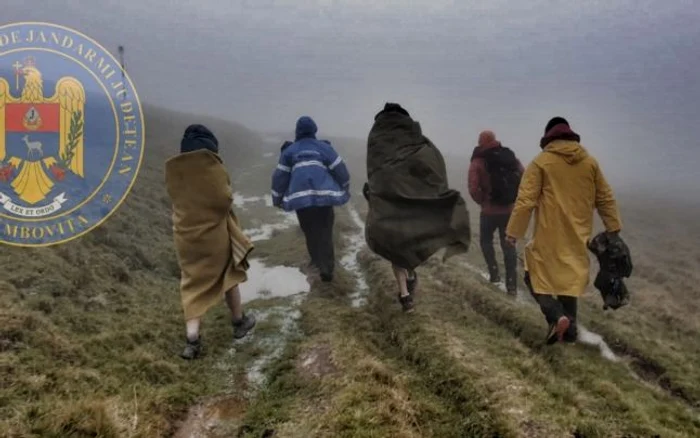 Turiștii au fost coborâți de pe munte de către jandarmiFoto: adevarul.ro