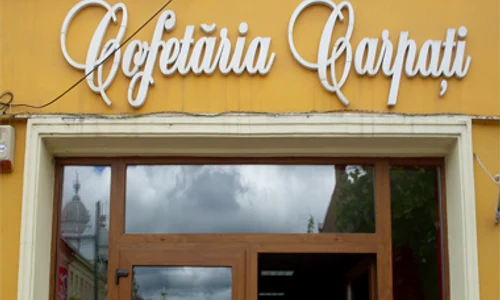 La Cluj, cofetăria Carpaţi jpeg