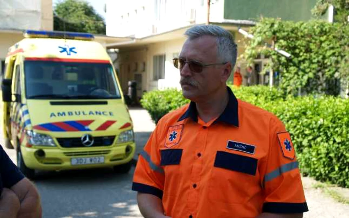 Medicul Daniel Nicolae este directorul Serviciului de Ambulanţă Prahova din 1992 (foto: Alex Policală)