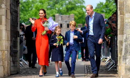 Outfituri Jubileu royals OKMagazine (5) jpg